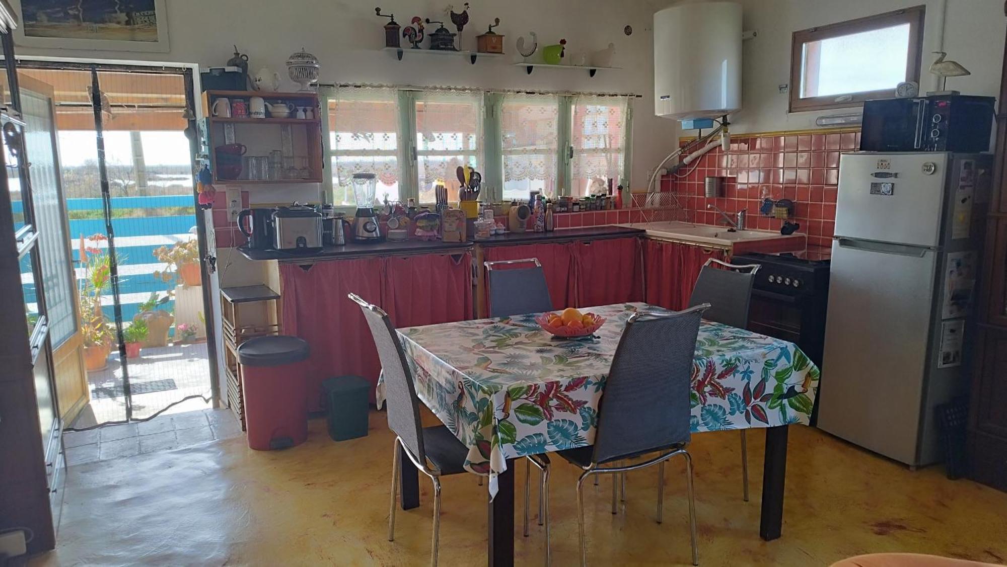 Une Maison Sur Une Presqu'Ile Пор-Сен-Луи-дю-Рон Экстерьер фото